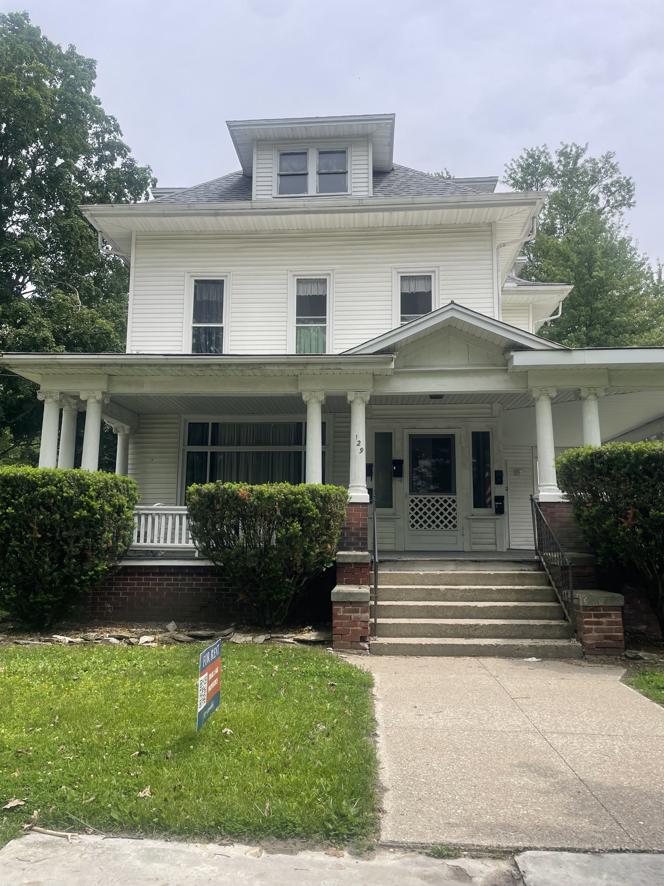 129 South East Street - 5